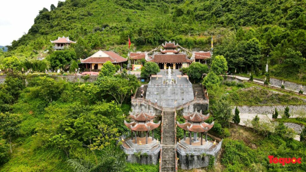 chùa phật tích cao bằng