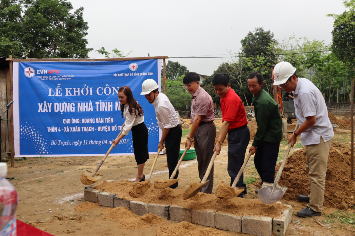 Quyên góp từ thiện: Góp phần lan tỏa tinh thần tương thân tương ái và trách nhiệm xã hội