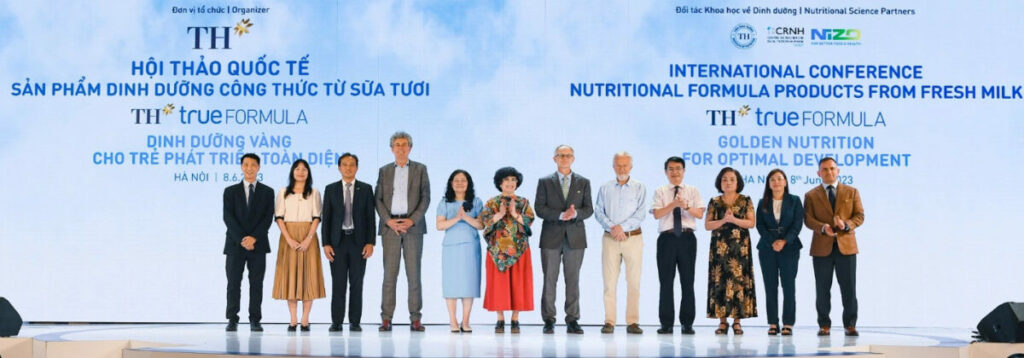 vì sức khỏe cộng đồng của TH true MILK