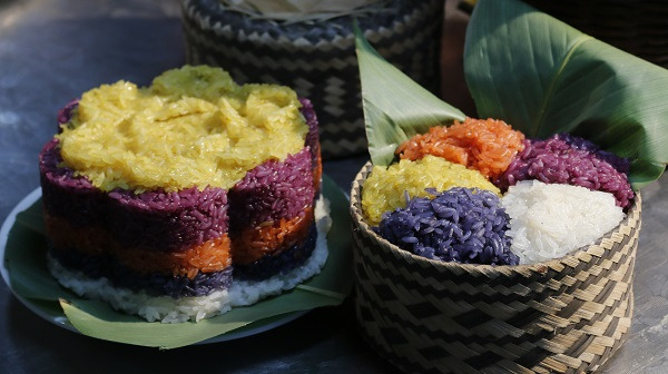 xôi ngũ sắc