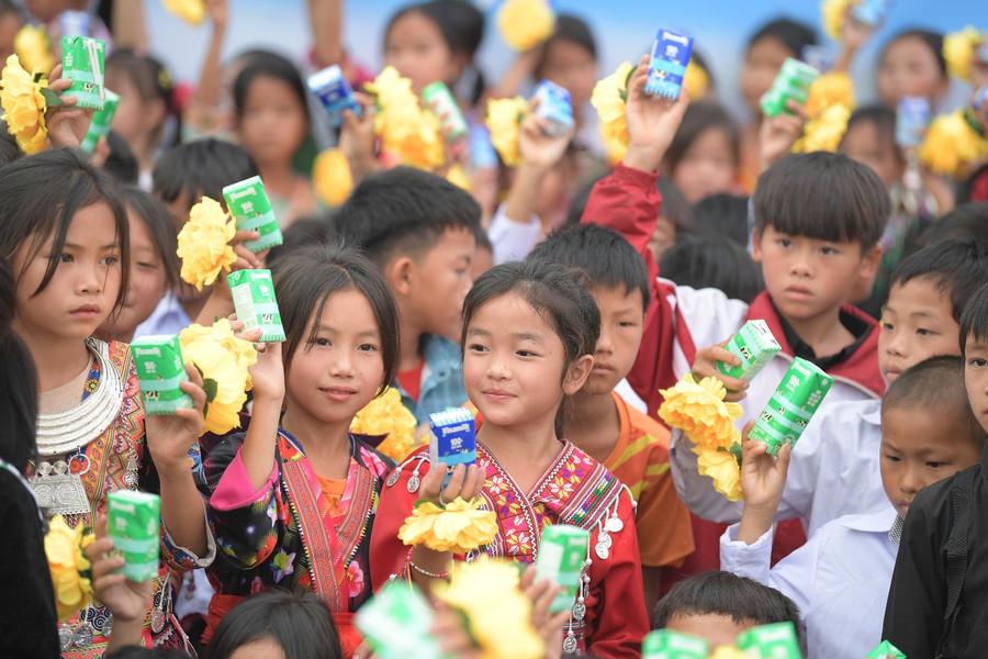 Những hoạt động CSR nổi bật của Vinamilk cùng Quỹ Vươn cao Việt Nam