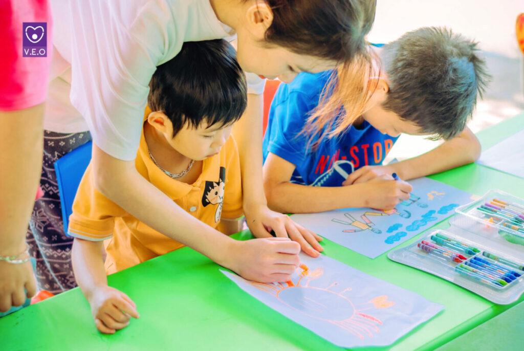 Các chứng chỉ ngoại khóa là một phần quan trọng trong đơn đăng ký du học đại học