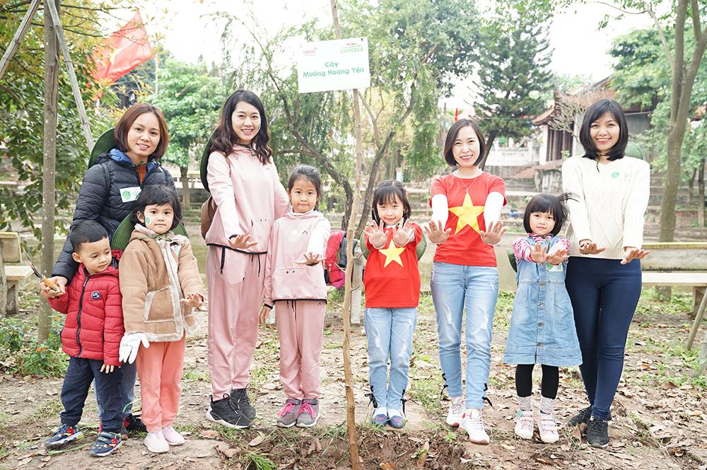 “Áo mới cho hành tinh xanh” đã giúp cho các em nhỏ hiểu về tầm quan trọng của cây xanh trong cuộc sống