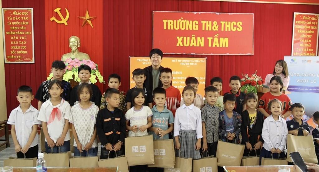 Đến nay, hơn 39.000 trang phục RE.UNIQLO đã được gửi đến người dân có hoàn cảnh khó khăn tại nhiều tỉnh thành