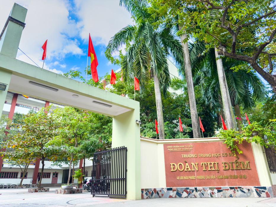 Nhà trường luôn hướng đến mục tiêu giáo dục đào tạo những học sinh phát triển năng lực cá nhân và kỹ năng xã hội