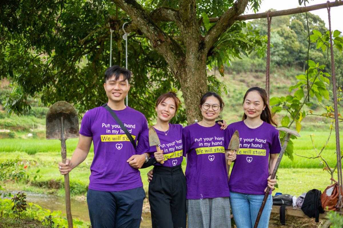 Kỹ năng lãnh đạo trong hoạt động ngoại khóa: Bí quyết dẫn dắt đội nhóm thành công