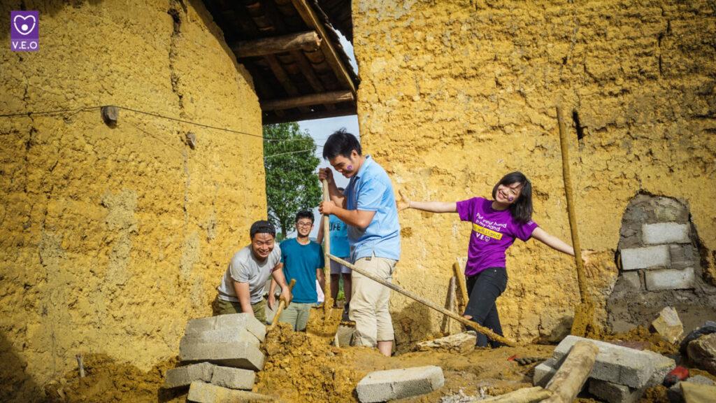 Tư duy sáng tạo và kỹ năng giải quyết vấn đề là những kỹ năng quan trọng đối với tình nguyện viên phi chính phủ
