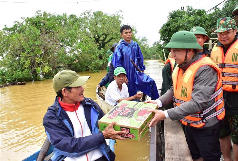 Từ thiện là từ tâm, nhưng phải đi kèm với đó là sự trung thực và ý thức trách nhiệm