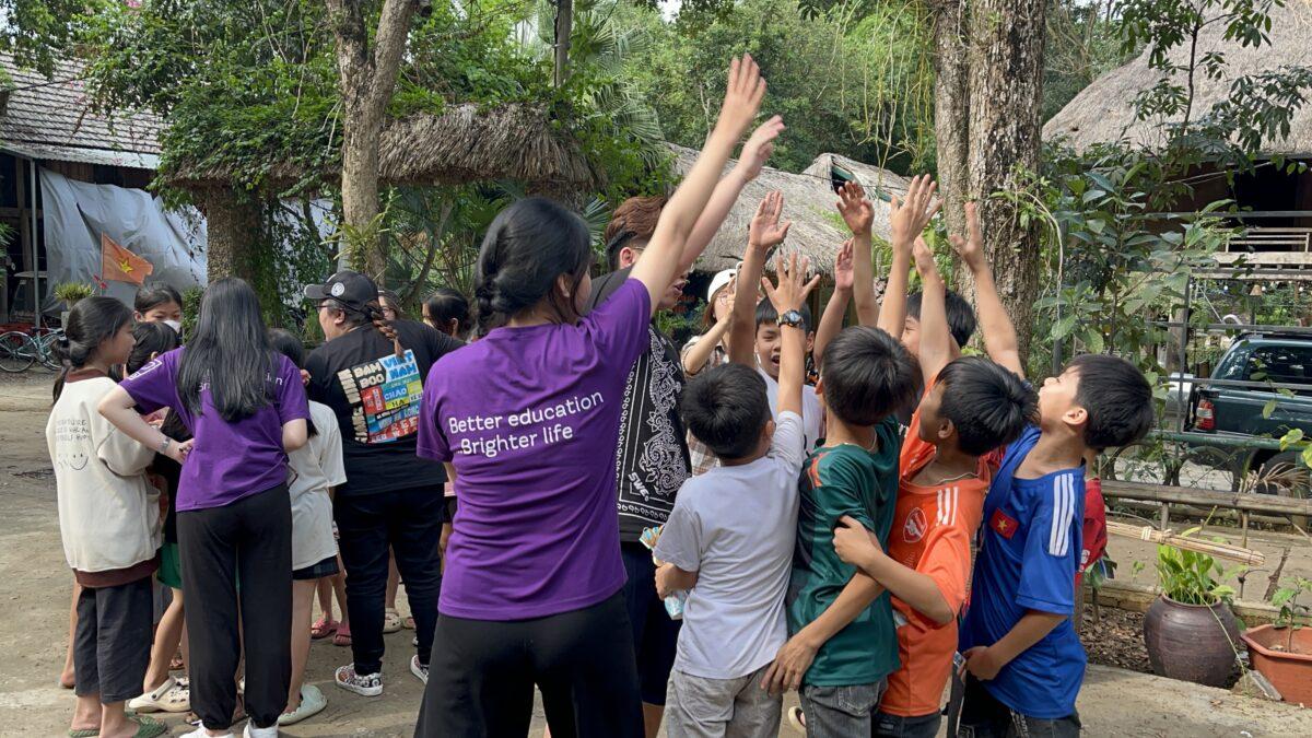 Phát triển du lịch bền vững là gì? Vai trò của cộng đồng dân cư trong phát triển du lịch là như thế nào?