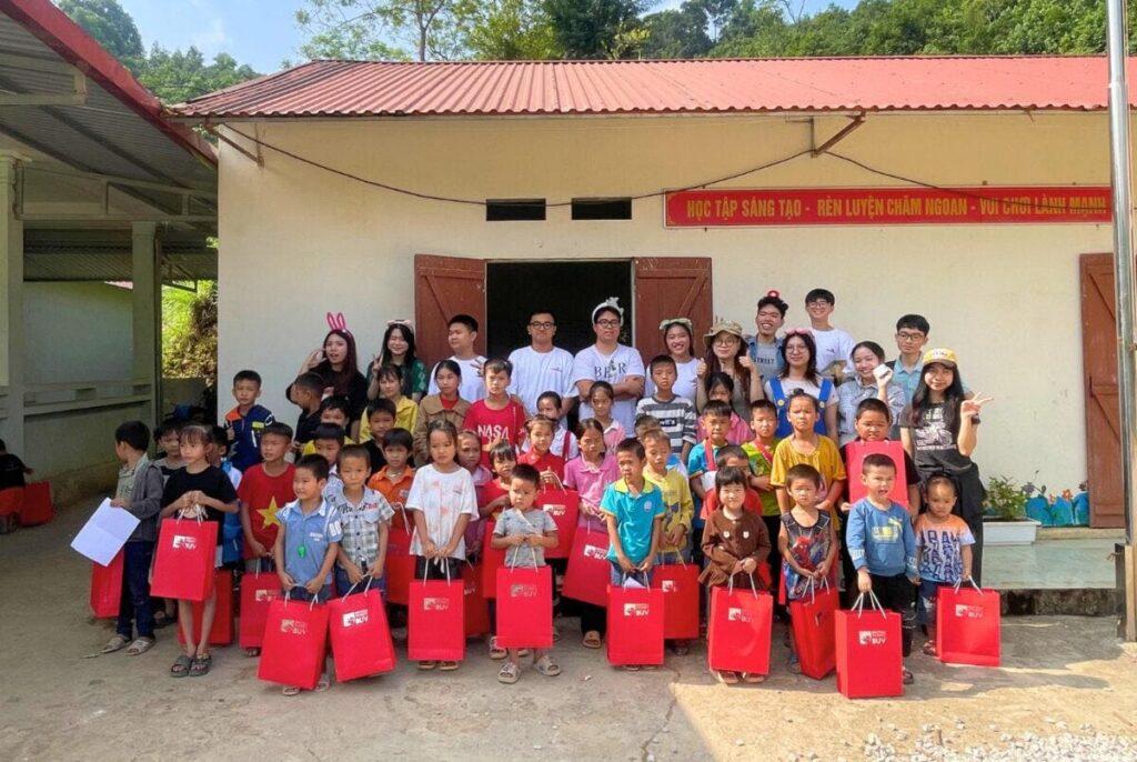 Thực hiện CSR là cách để doanh nghiệp đóng góp vào sự phát triển của xã hội