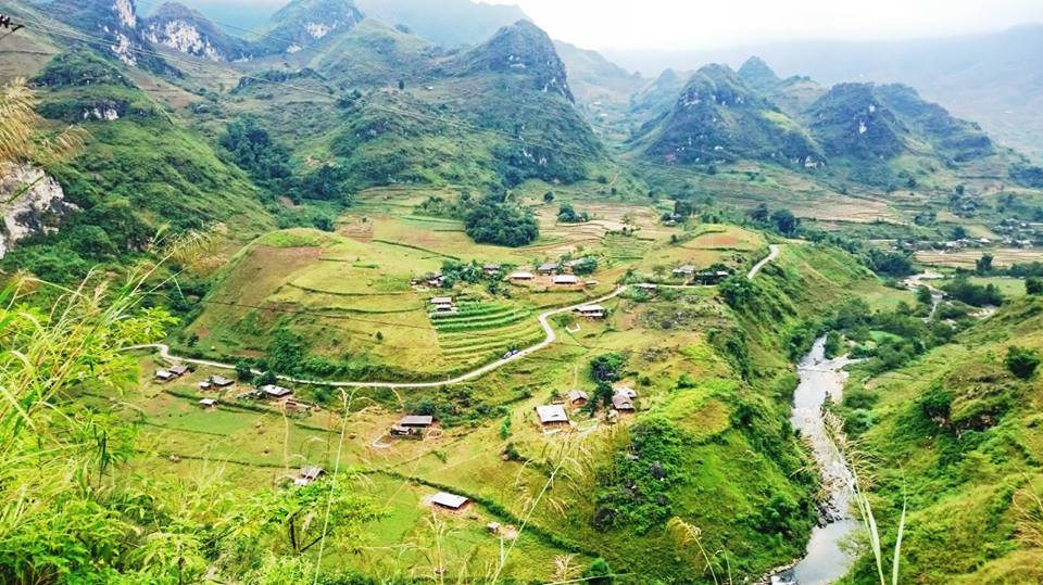 Vẻ đẹp hoang sơ, yên tĩnh của bản Du Già.